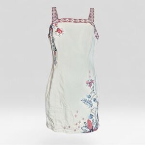 Shyanne Women's Americana Embroidered Denim Dress NWT